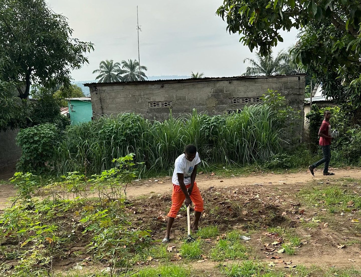 Programme Islam Bopeto : Succès de la première journée de nettoyage à la mosquée de Lemba Imbou